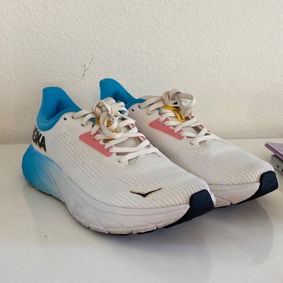 Arahi 7 Running Shoe - Picture 8 of 10